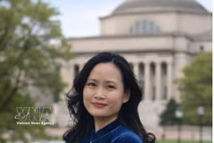 美国哥伦比亚大学东亚语言文化系越南语项目讲师兼主任阮芳钟。图自越通社