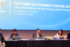 越南政府副总理、越南国际金融中心执行委员会主席阮文胜与胡志明市国际金融中心成员及潜在投资者举行工作会谈。图自越通社