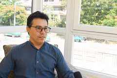 古巴国际政策研究中心高级研究员鲁维斯莱·冈萨雷斯·萨埃斯。图自越通社