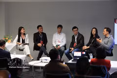 瑞士—越南人工智能与金融技术对话在瑞士举行。图自越通社