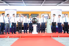 “丰芽—顺化古都：世界遗产之旅”旅游专列首发仪式。图自越通社