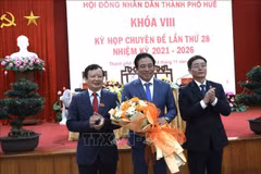 顺化市委副书记阮克全同志（庆和省人）当选为顺化市人民委员会主席。图自越通社