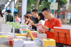 资料图。图自越通社