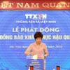 越通社社长武越庄进行捐款。图自越通社