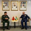 越南国防部副部长黄春战上将会见阿联酋国防部副部长易卜拉欣·纳赛尔·阿莱维中将。图自人民军报