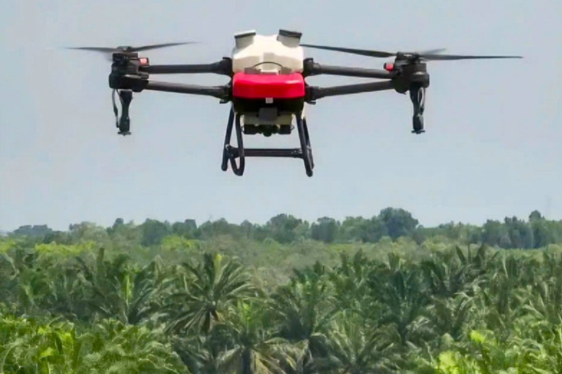 无人机（UAV）和遥控潜水器（ROV）等多项新技术在实践中得到应用。图自越通社