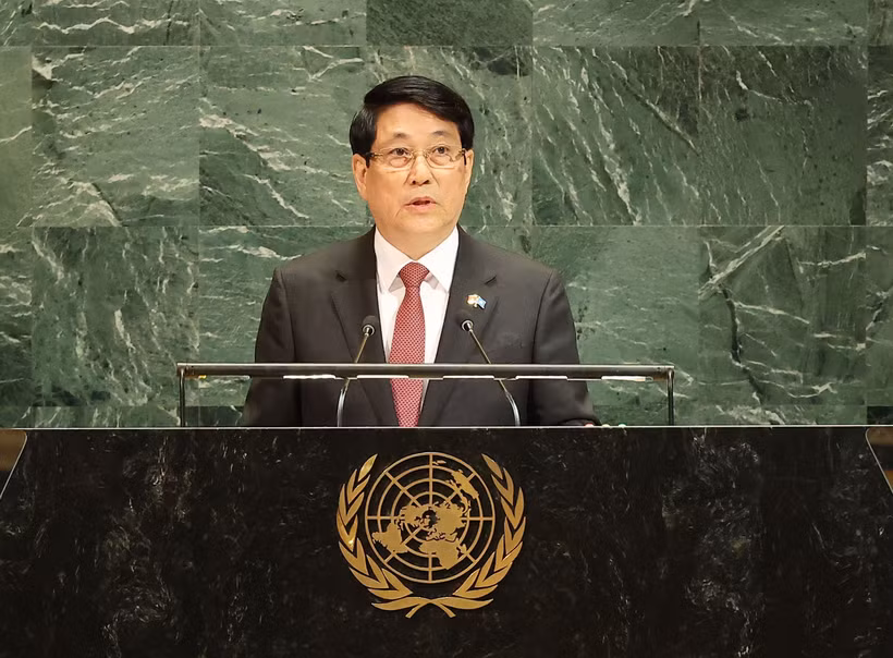 越南国家主席梁强在第80届联合国大会高级别一般性辩论上发表讲话。图自越通社
