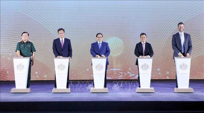 越南政府总理范明政出席动工仪式。图自越通社