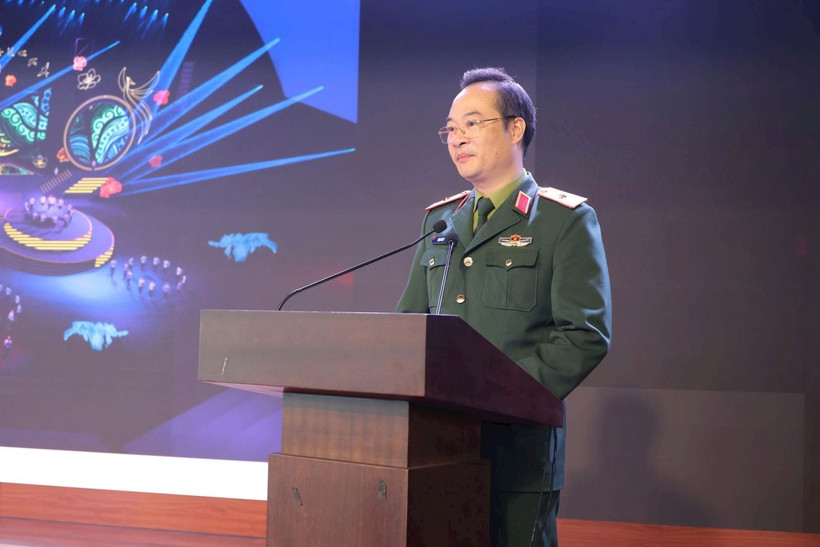 越南人民军广播电视中心主任范文秀少将。图自越通社