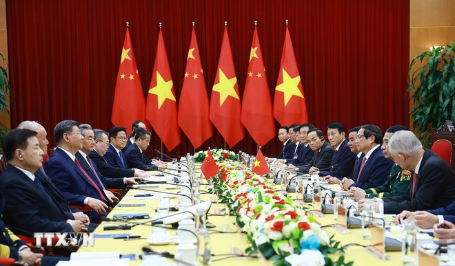 2025年4月14日，范明政总理会见中共中央总书记、国家主席习近平。图自越通社