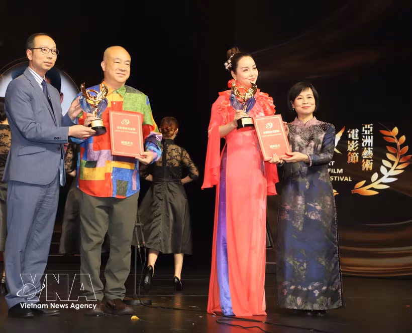 越南影片《奇南客栈》获亚洲电影节最佳导演奖。图自越通社