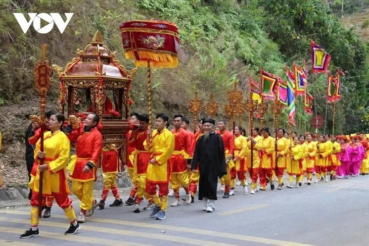 黎太祖皇帝庙会 - 西北大山中的神圣文化之地。图自VOV