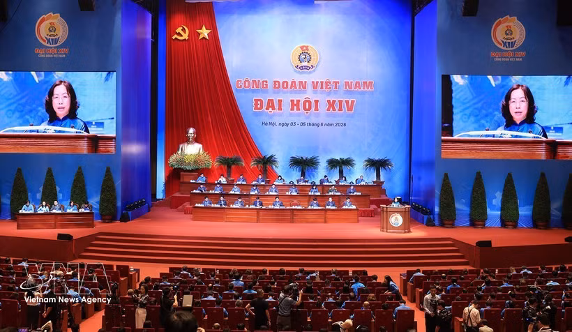 越南工会第十四次全国代表大会隆重开幕。图自越通社