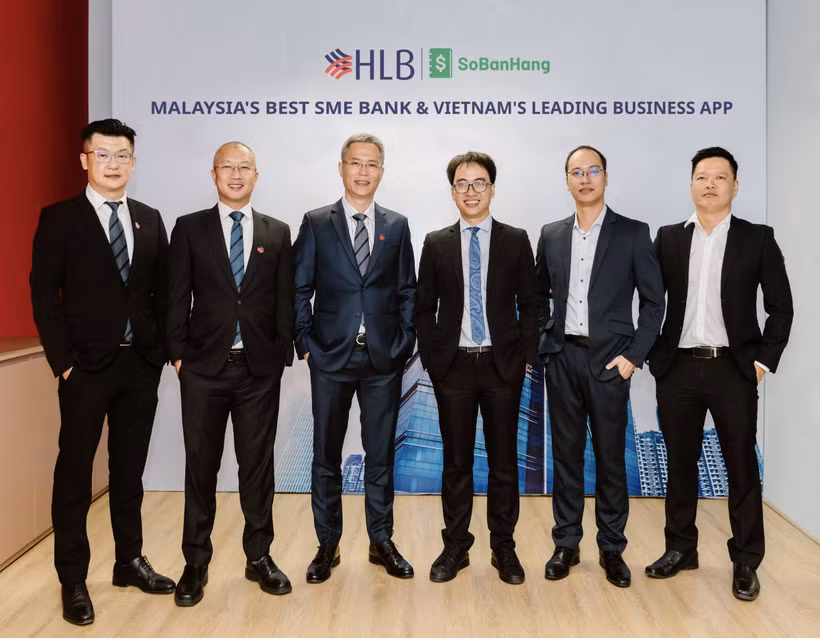 各方代表合影留念。图自vneconomy.vn 