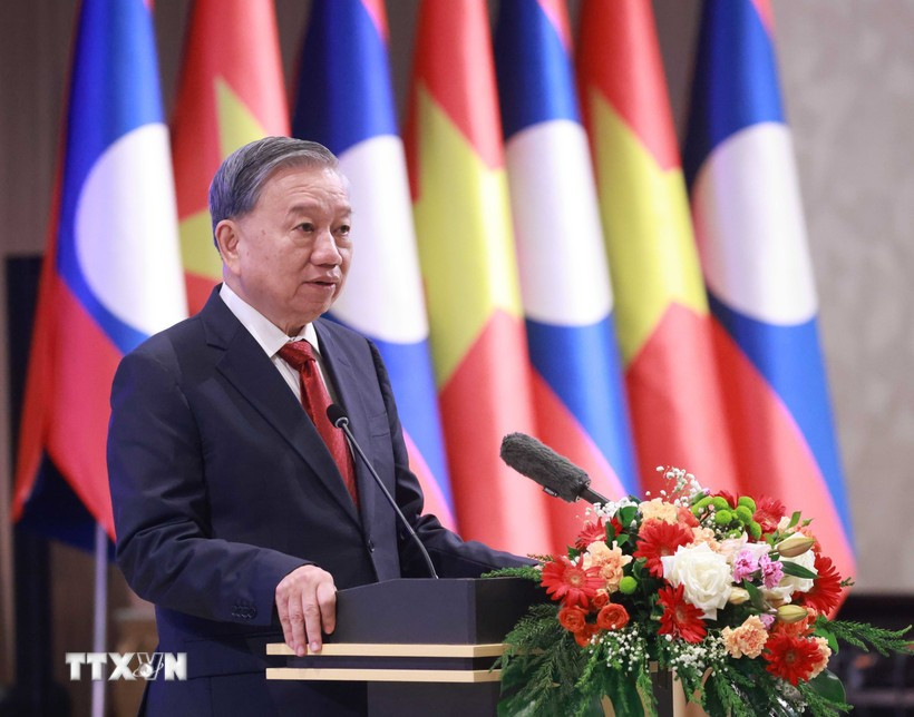 越共中央总书记苏林出席老越友谊公园落成典礼。图自越通社