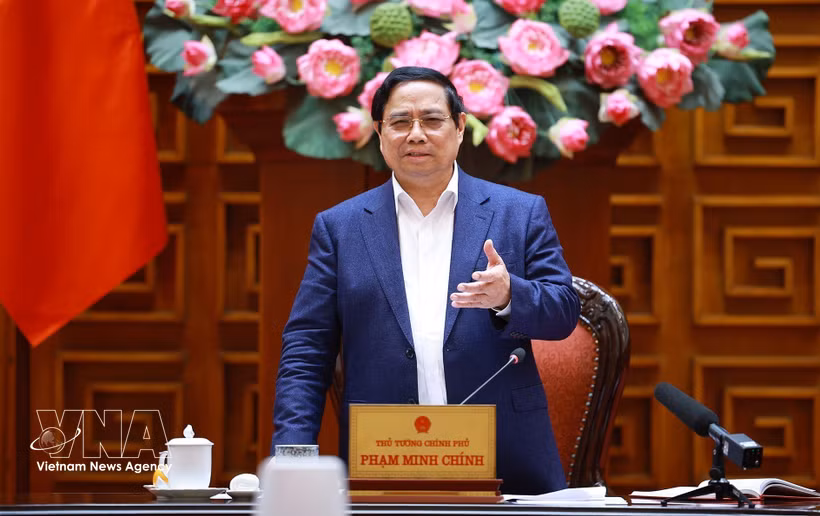 越南政府总理范明政主持会议。图自越通社