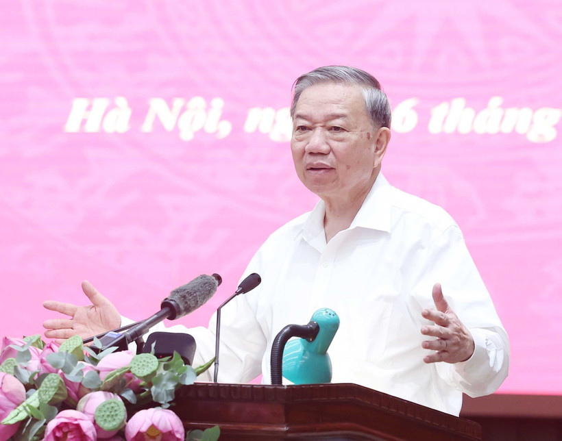 越共中央总书记苏林发表讲话。图自越通社