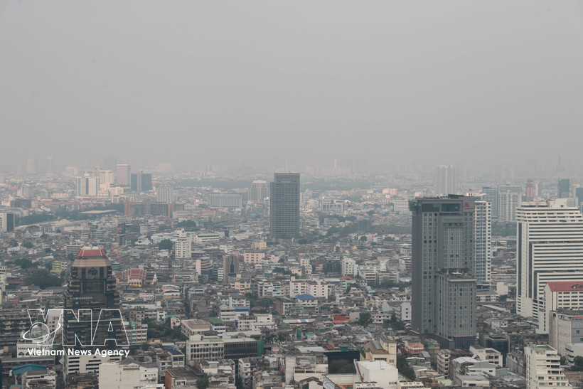 泰国空气污染加重 PM2.5预警升级。图自越通社
