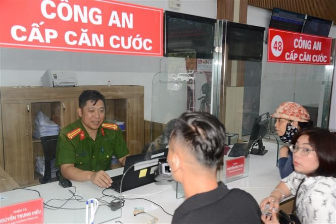 广宁省全部54个乡、坊、特区正式启动两级地方政府试运行。图自越通社