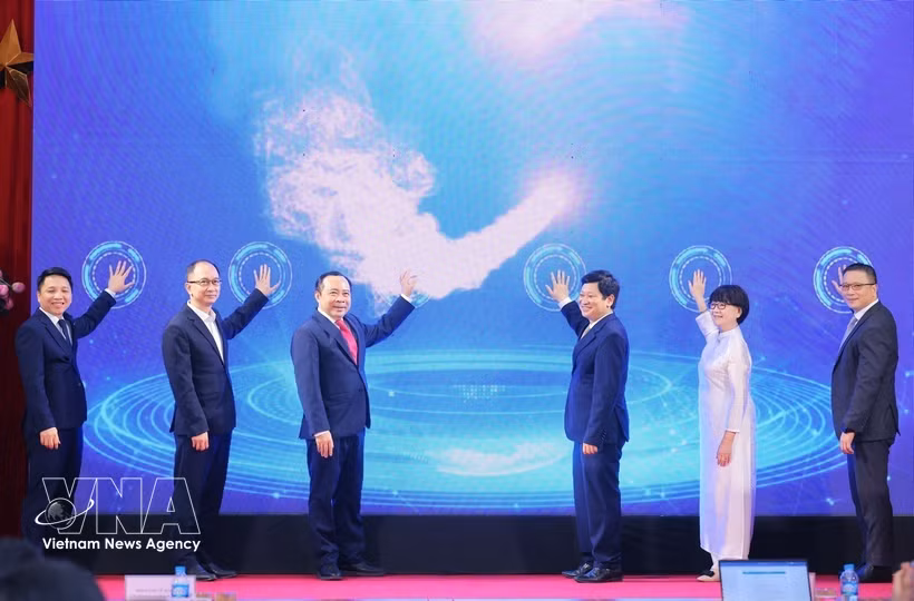 越南首个国家级半导体芯片试产支持中心问世。图自越通社