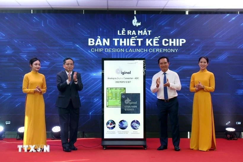 越南CT集团发布由本土工程师设计的物联网芯片原型。图自越通社