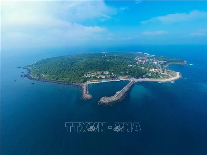 尽管面积不大,但昆果岛却占据着重要的战略位置。图自越通社
