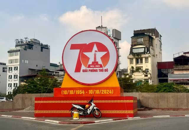 首都河内解放70周年纪念活动将于2024年10月10日举行。图自互联网