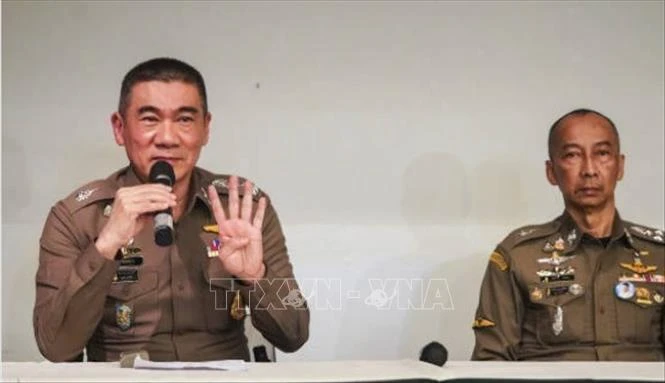 泰国警方17日举行新闻发布会，通报案件相关情况。图自Getty Images