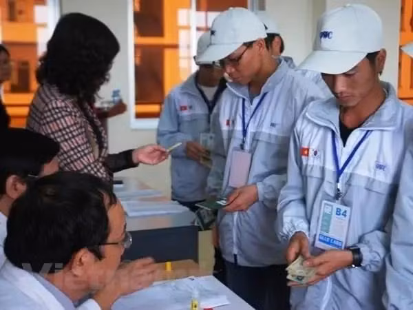 2024年前10个月，越南向境外派出各类劳务人员130640人。图自越通社