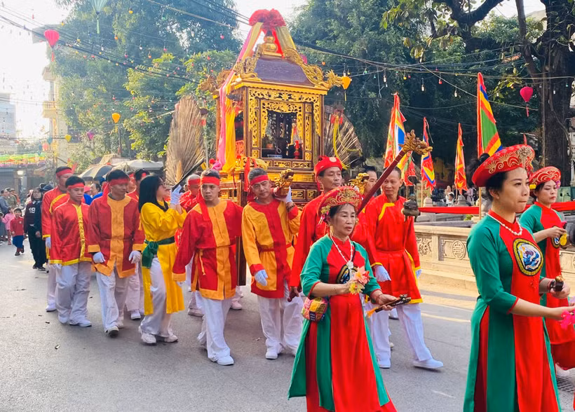 万福手工艺村迎丝绸业祖师爷仪式。图自互联网