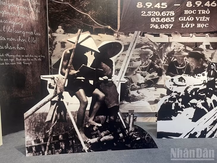 评论：从扫除文盲到民族发展的未来。图自nhandan.vn