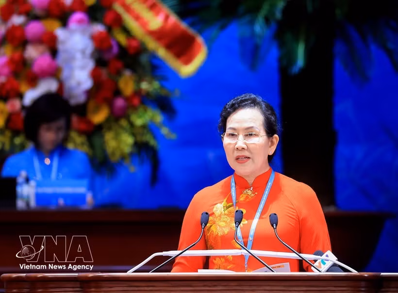 黎氏水连任第十四届越南妇女联合会主席。图自越通社