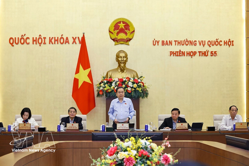 国会主席陈青敏主持国会常务委员会第五十五次会议。图自越通社