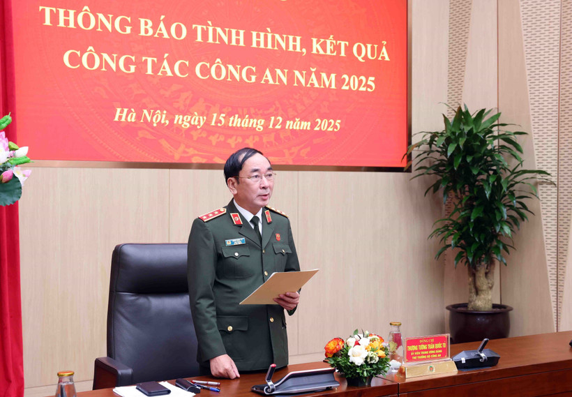 越南公安部副部长陈国祖上将15日主持召开公安部新闻发布会。图自越通社