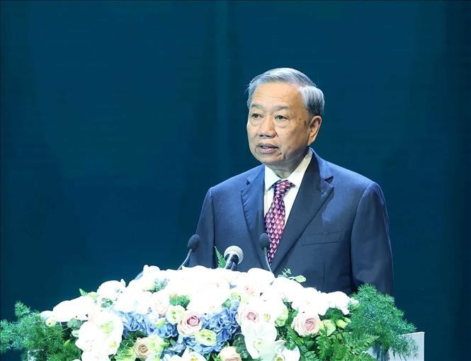 越共中央总书记苏林发表讲话。图自越通社