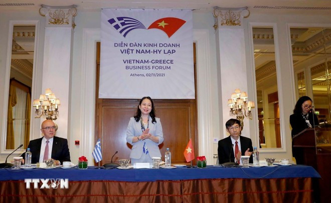 越南国家主席武氏映春主持越南与希腊企业座谈。图自越通社