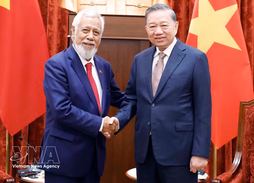 越共中央总书记、国家主席苏林会见东帝汶总理古斯芒。图自越通社