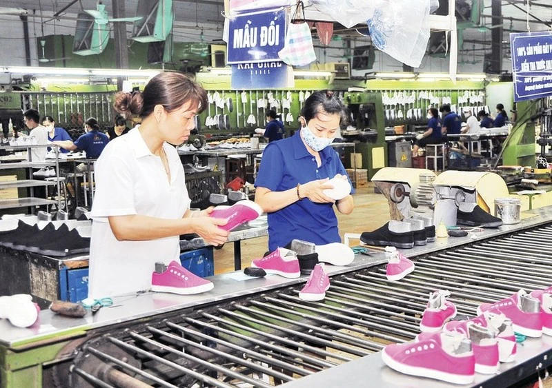 “遏制”出口下滑势头。图自互联网