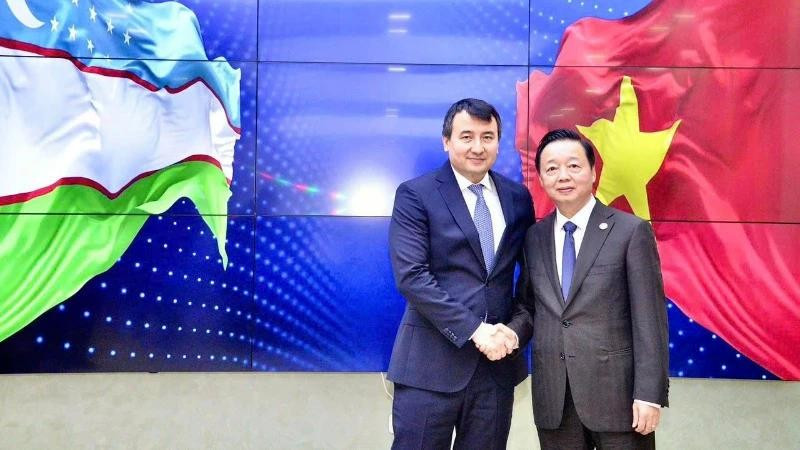 越南政府副总理陈红河会见乌兹别克斯坦副总理扎姆希德·霍贾耶夫。图自越通社