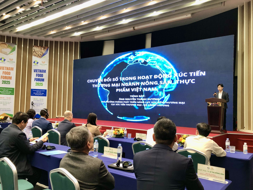 会议场景。图自越通社