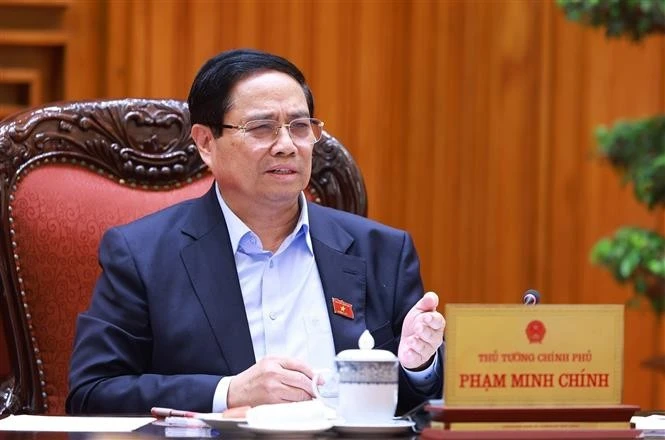 越南政府总理、铁路领域国家重点项目指导委员会主任范明政发表讲话。图自越通社
