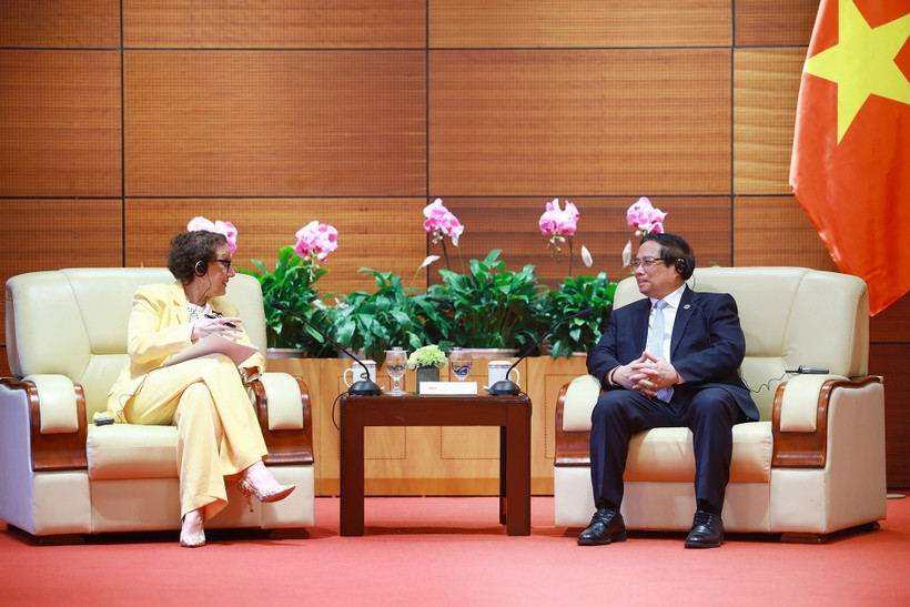 越南政府总理范明政会见联合国贸易和发展会议秘书长丽贝卡·格林斯潘。图自越通社