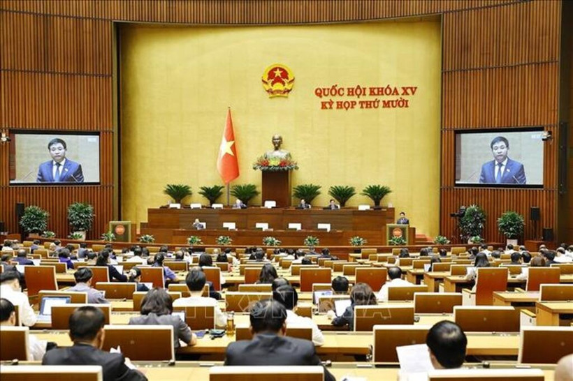 越南第十五届国会第十次会议场景。图自越通社