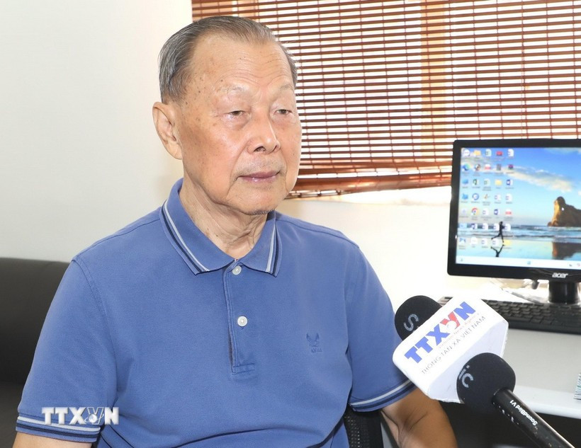 毕生致力于研究胡志明主席革命生涯和越南风土人情的学者李明汉。图自越通社