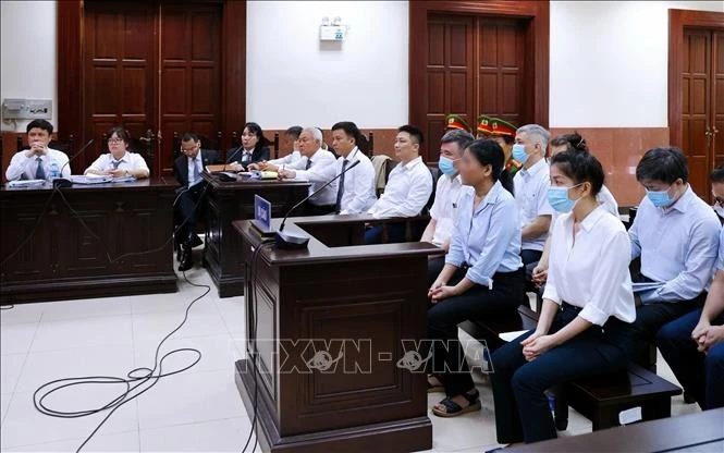 2025年5月8日，胡志明市高级人民法院继续开庭审理发生在全越石油运输与旅游有限责任公司（Xuyên Việt Oil公司）的案件。图自越通社