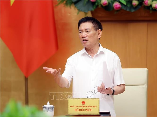 越南政府副总理胡德福：股份化助力企业提升能力。图自越通社