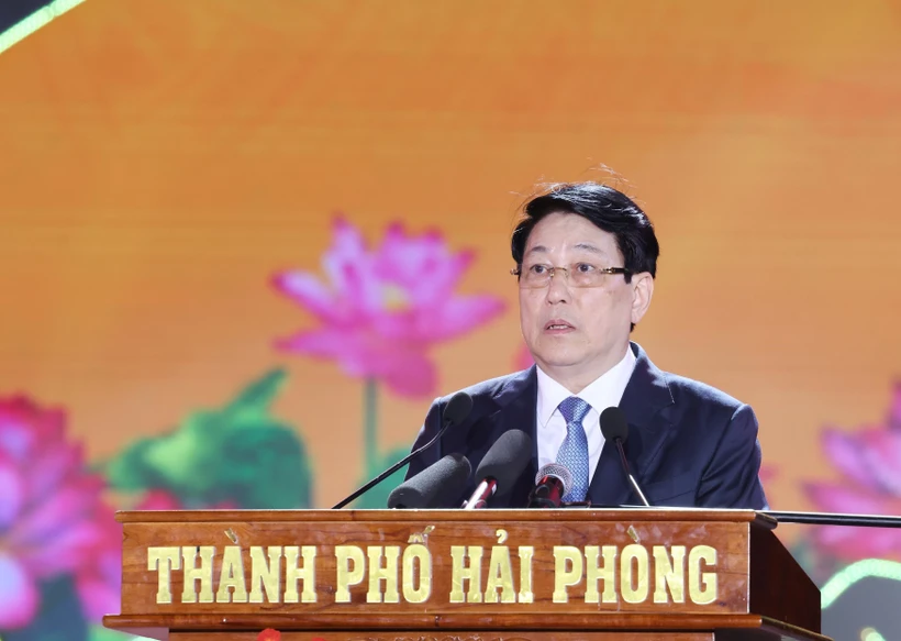 国家主席梁强发表讲话。图自越通社
