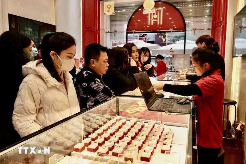 越南珠宝黄金店。图自越通社