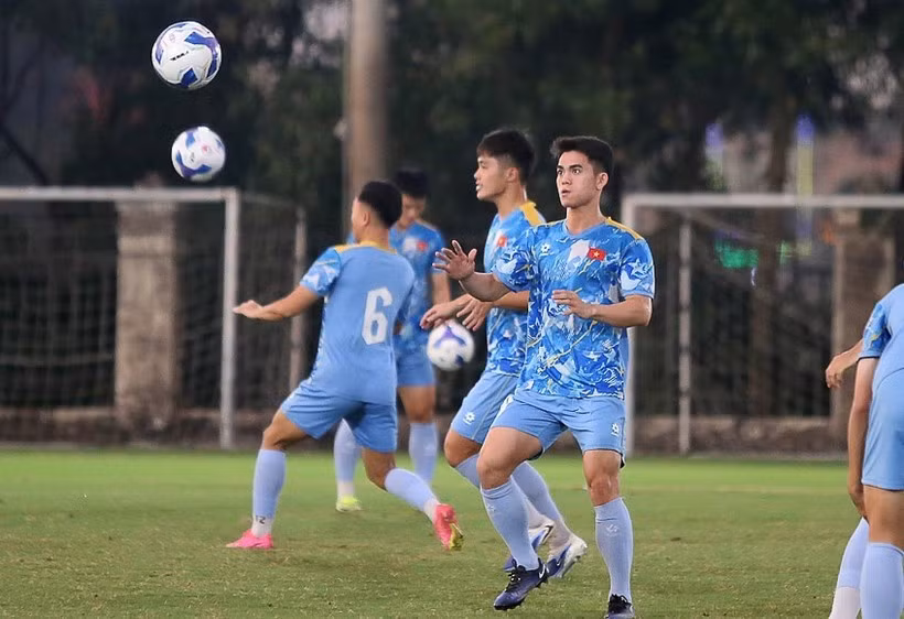 越南U23队进行训练。图自VFF