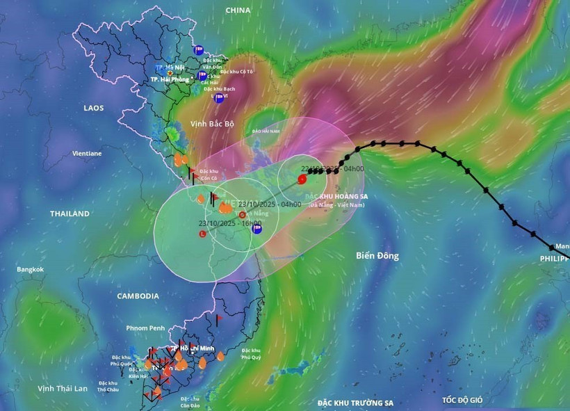 第12号台风逼近 从河静到广义将出现大暴雨。图自越通社
